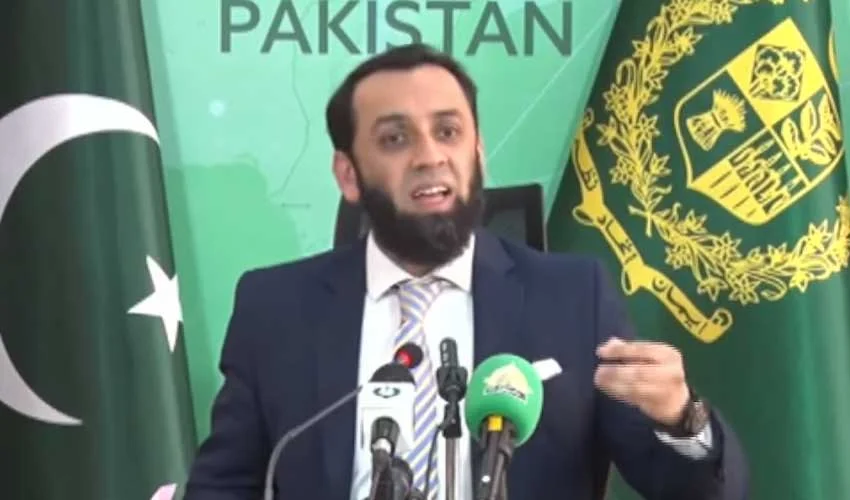 فضائی حملوں میں کابل اور ننگرہارمیں فوجی تنصیبات کو نشانہ بنایا گیا، وفاقی وزیر اطلاعات