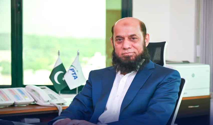 حلفاً کہتا ہوں کوئی بھی سوشل میڈیا پلیٹ فارم حکومتی ہدایت پر بند کرتے ہیں، چیئرمین پی ٹی اے
