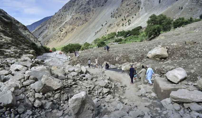 ضلع دیامر کے نواحی علاقے تھور میں کلاؤڈ برسٹ نے بڑے پیمانے پر تباہی مچا دی