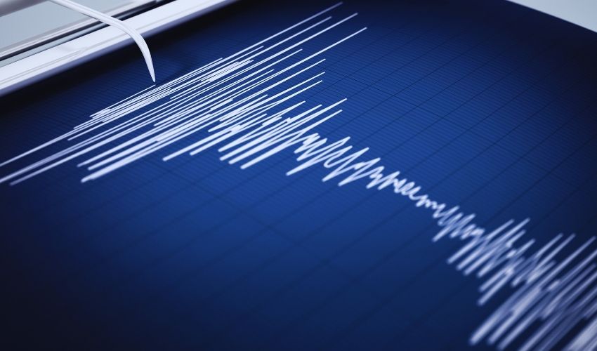 انڈونیشیا  کے جزیرے سولاویسی میں 6.7  شدت کا زلزلہ، عوام خوفزدہ