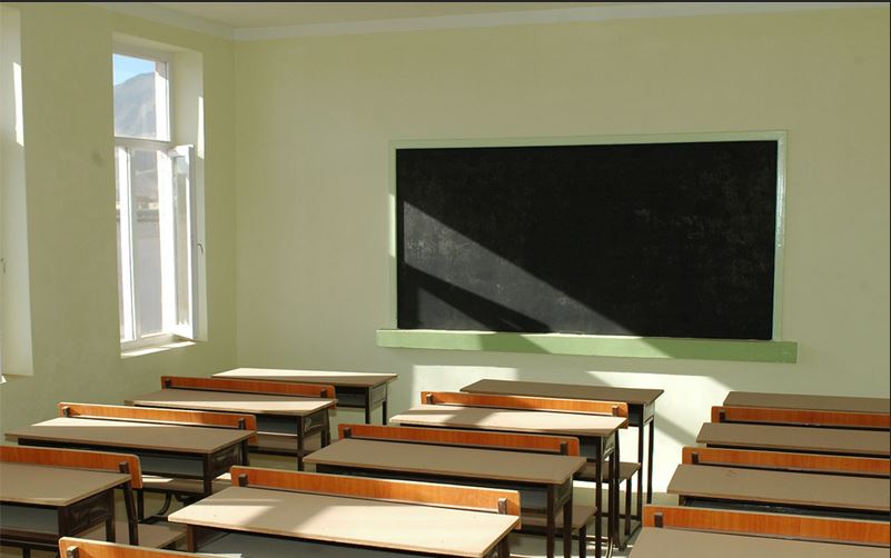 پشاور: کالجز اور جامعات کےلیے گرمیوں کی تعطیلات کا اعلان