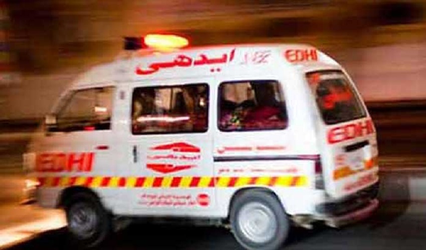 مری ایکسپریس وے پر گاڑی میں آتشزدگی سے 10 مسافر جاں بحق، مقدمہ درج