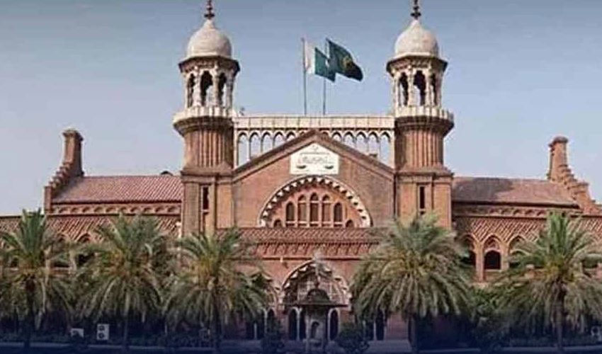 لاہورہائیکورٹ نے میشا شفیع کو 50 لاکھ ہرجانے کا سیشن کورٹ کا فیصلہ مشروط طور پر معطل کر دیا