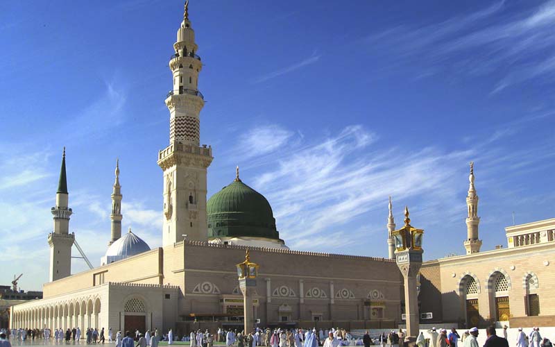 بعد ازخدا بزرگ توئی قصہ مختصر