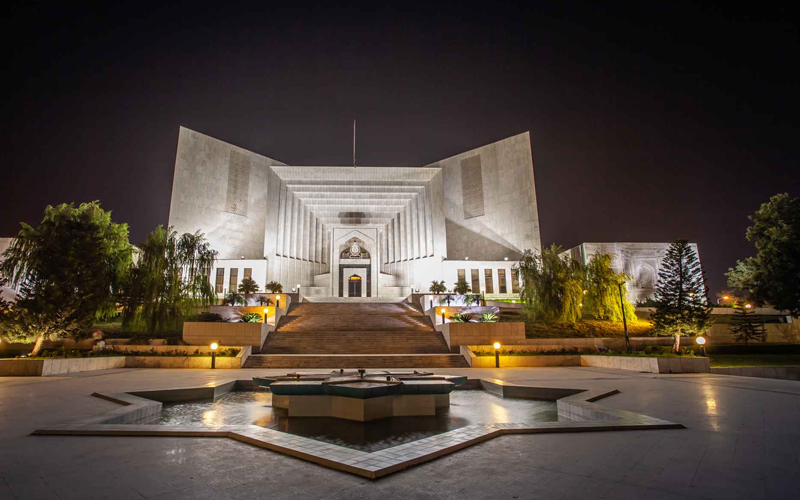 شادی میں دلہن کو ملنے والے سونے کے زیورات اس کی مکمل ذاتی ملکیت ہیں، سپریم کورٹ
